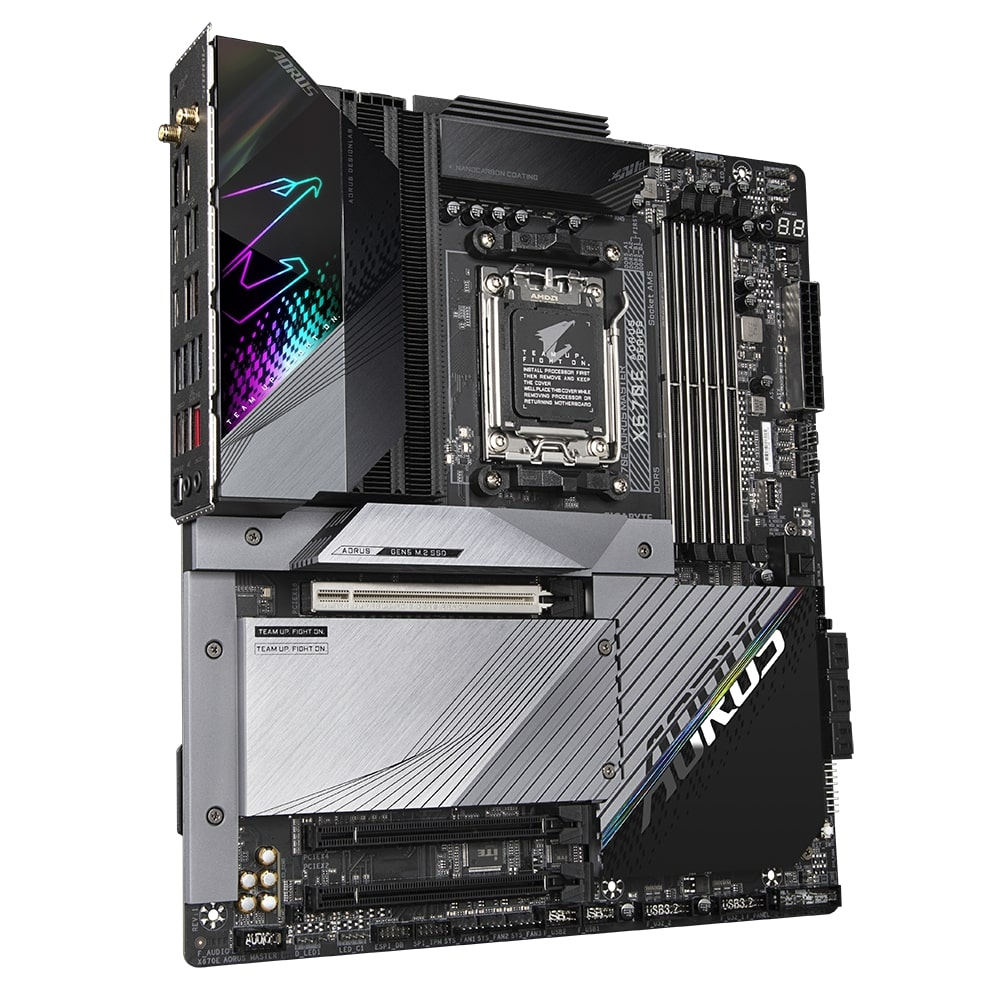 GIGABYTE%20X670E%20AORUS%20MASTER%201.1%20AMD%20X670%20SOKET%20AM5