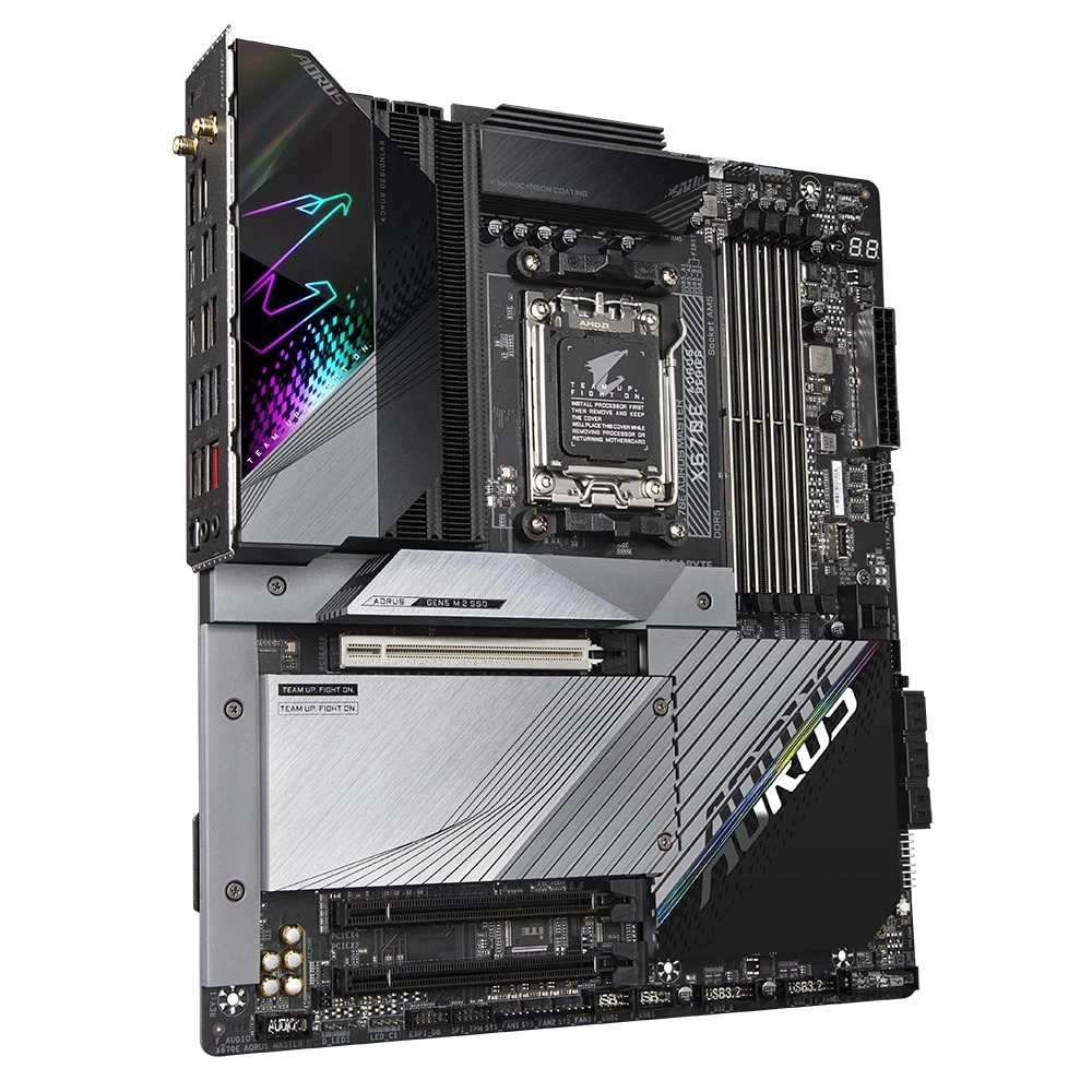 GIGABYTE%20X670E%20AORUS%20MASTER%201.1%20AMD%20X670%20SOKET%20AM5