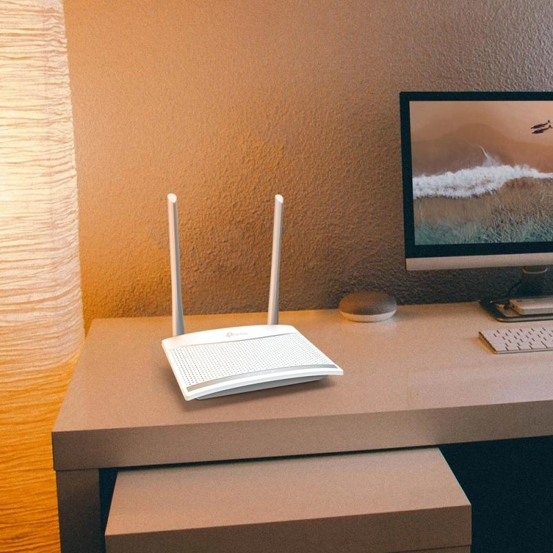 TP-LINK%20TL-WR820N%203PORT%20300Mbps%20ROUTER