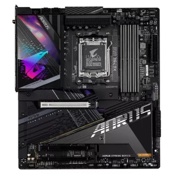 GIGABYTE ANAKART AMD AM5 E-ATX X670E AORUS XTREME