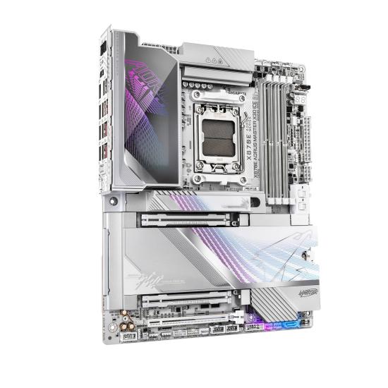 GIGABYTE X870E AORUS MASTER X ICE DDR5 M.2 HDMI DP ATX AM5