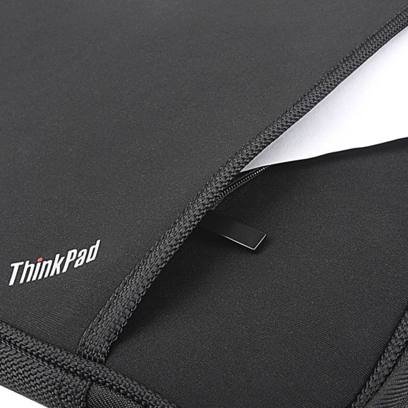 LENOVO%20THINKPAD%20SLEEVE%2015’’%20ÇANTA%204X40N18010